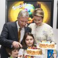  Le roi Philippe et la reine Mathilde de Belgique ont fêté le 15e anniversaire du JT des enfants, Les Niouzz, au siège de la RTBF à Bruxelles le 19 mars 2015 