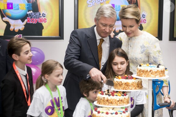 Le roi Philippe et la reine Mathilde de Belgique ont fêté le 15e anniversaire du JT des enfants, Les Niouzz, au siège de la RTBF à Bruxelles le 19 mars 2015
