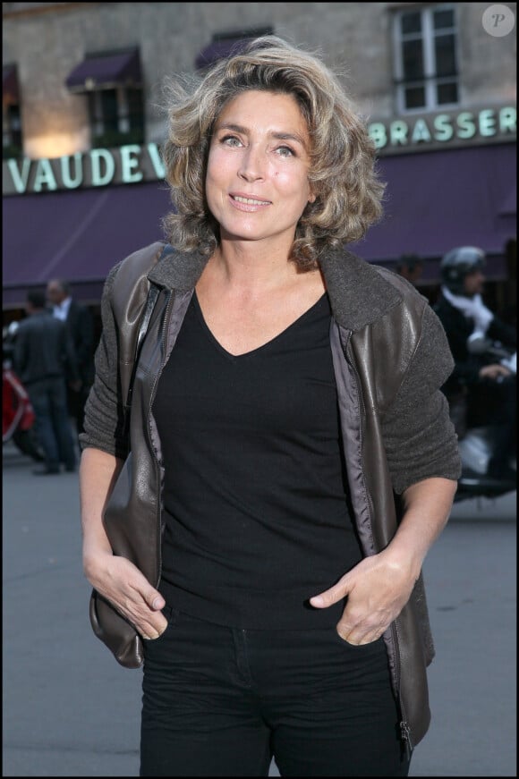 Marie-Ange Nardi - Arrivées des invités au cocktail de rentrée de TF1 au palais Brogniart en 2010.