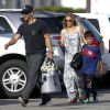 Eddie Cibrian et LeAnn Rimes sont allés voir Jake, le fils de Eddie, jouer au football à Los Angeles, le 22 mars 2015