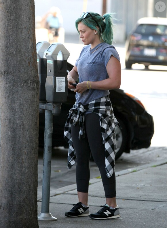 Hilary Duff va à sa séance de gym pour commencer la journée à West Hollywood, le 24 mars 2015. 