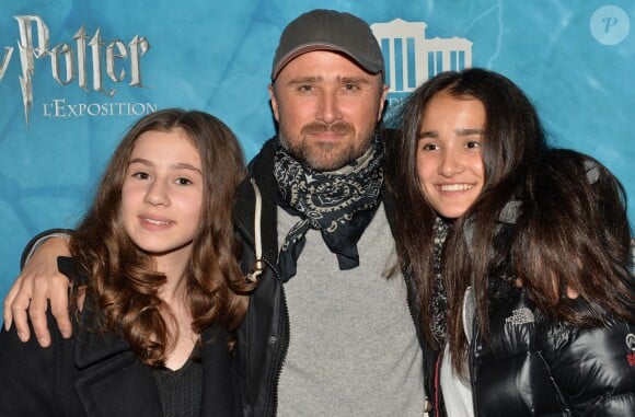 Alexandre Brasseur, sa fille Jeanne et sa nièce Léa - Vernissage de l'exposition "Harry Potter" à la Cité du Cinéma à Saint-Denis, le 2 avril 2015.