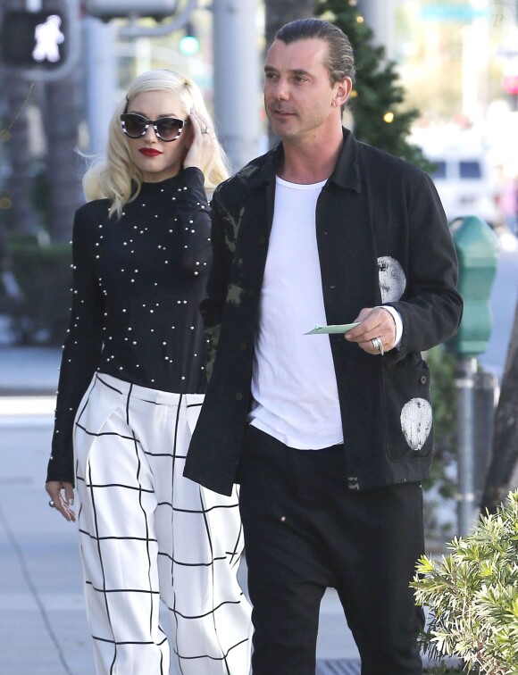 Gwen Stefani et son mari Gavin Rossdale vont déjeuner au restaurant avec le producteur Brett Ratner à Beverly Hills, le 4 janvier 2015. 
