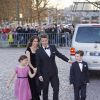 La princesse Mary de Danemark avec son mari le prince Frederik et leurs enfants la princesse Isabella et le prince Christian le 8 avril 2015 à Aarhus au gala pour les 75 ans de la reine Margrethe II.