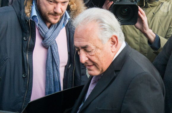 Dominique Strauss-Kahn à la sortie de son hôtel de Lille, le 18 février 2015