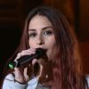 Hiba (The Voice 4) chante pour l'association Tout Le Monde Chante Contre Le Cancer à Disneyland Paris, le 29 mars 2015.