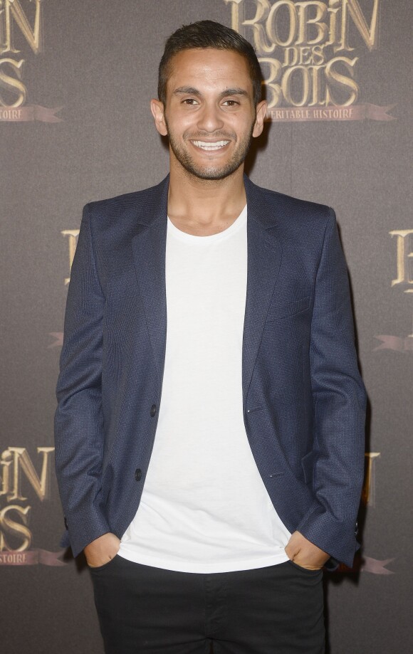 Malik Bentalha - Avant-première du film "Robin des bois" au cinéma Gaumont Capucines Opéra à Paris le 12 avril 2015.