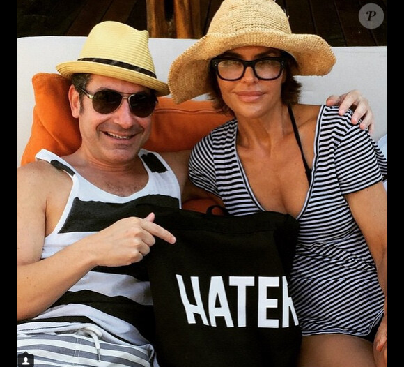Lisa Rinna en vacances au Belize avec son mari Harry Hamelin, sur Instagram le 31 mars 2015