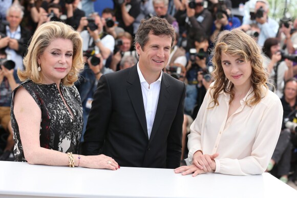 Catherine Deneuve, Guillaume Canet et Adèle Haenel - Photocall du film "L'homme qu'on aimait trop" lors du 67e Festival International du Film de Cannes, le 21 mai 2014.
