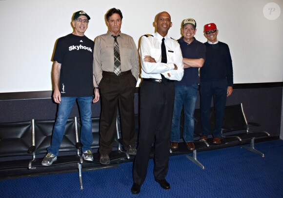 Kareem Abdul-Jabbar lors du tournage de pubs parodiques pour l'office du tourisme du Wisconsin, en septembre 2013 à Los Angeles.