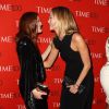 Julianne Moore et Karlie Kloss assistent au gala Time 100 du magazine TIME au Frederick P. Rose Hall. New York, le 21 avril 2015.