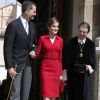 Le roi Felipe VI et la reine Letizia d'Espagne présidaient le 23 avril 2015 à l'université Alcala de Henares, à Madrid, pour la remise du prix littéraire Miguel de Cervantes à Juan Goytisolo