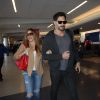 Sofia Vergara et son fiancé Joe Manganiello arrivent à l'aéroport de LAX à Los Angeles, le 24 février 2015
