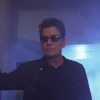 Charlie Sheen dans le clip du titre The Hum de Dimitri Vegas & Like Mike vs Ummet Ozcan.