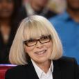  Mireille Darc - Enregistrement de l'&eacute;mission "Vivement Dimanche" &agrave; Paris le 6 avril 2015 et qui est diffus&eacute;e le 10 mai 2015.&nbsp; 