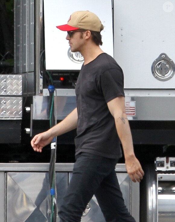 Exclusif - Ryan Gosling arrive sur le tournage du film "The Big Short" à la Nouvelle-Orléans le 7 mai 2015.