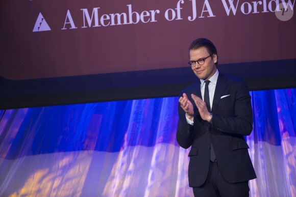 Le prince Daniel de Suède lors du Swedish Young Enterprise Championships à Stockholm le 11 mai 2015