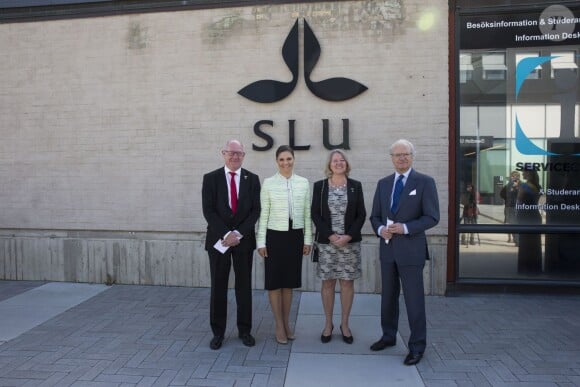 La princesse Victoria de Suède assiste à une conférence à l'occasion des 50 ans de l'Université suédoise des sciences agricoles à Uppsala le 11 mai 2015.
