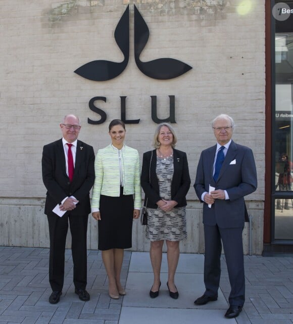 La princesse Victoria de Suède assiste à une conférence à l'occasion des 50 ans de l'Université suédoise des sciences agricoles à Uppsala le 11 mai 2015.
