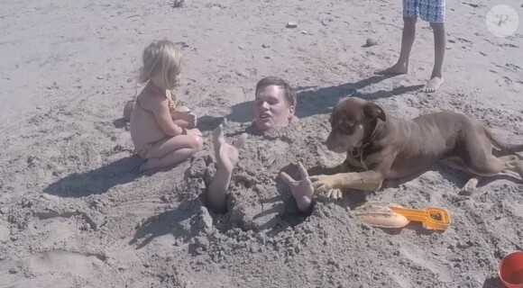 Gisele Bündchen et Tom Brady en vacances avec leurs enfants au Costa Rica - mars 2015