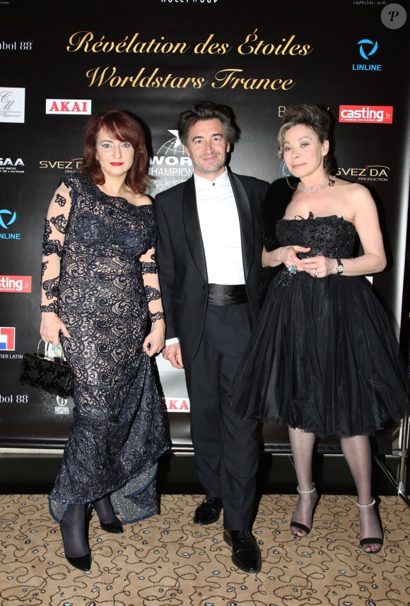 Exclusif - Anastasia Gai, Grace de Capitani et son compagnon Jean-Pierre Jaquin - Soirée "Révélation des Etoiles" à l'Hôtel du Collectionneur à Paris le 11 mai 2015. La soirée a pour objectif de financer les bourses des lauréats qui partiront représenter la France aux World Championship of Performing Arts (WCOPA), les Jeux olympiques des Talents à Hollywood.