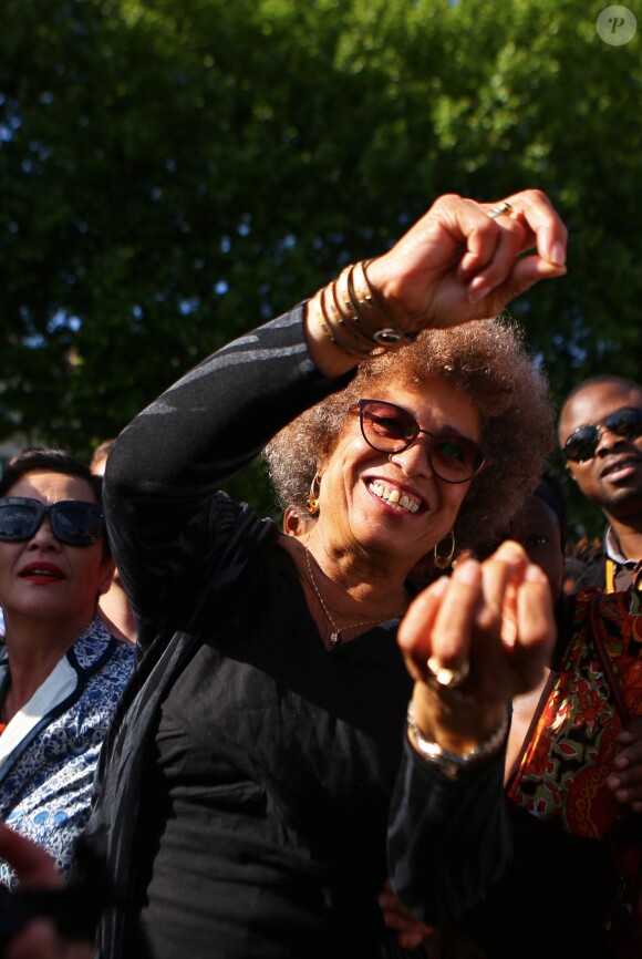 Angela Davis, ex-Black Panthers, était l'invitée d'honneur des commémorations de l'abolition de l'esclavage dans le principal port négrier français entre le XVIIème et XIXème siècle, à Nantes. Le 10 mai 2015.