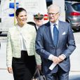  La princesse Victoria de Suède et son père le roi Carl XVI Gustaf à l'Université suédoise des sciences agricoles à Uppsala le 11 mai 2015 