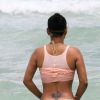 Christina Milian a profité des joies de la baignade à Miami le 15 mai 2015
