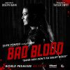 Ellen Pompeo sur l'une des affiches de son clip Bad Blood
