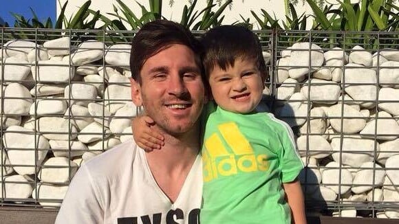 Lionel Messi et Gerard Piqué : Papas câlins et comblés après le sacre du Barça