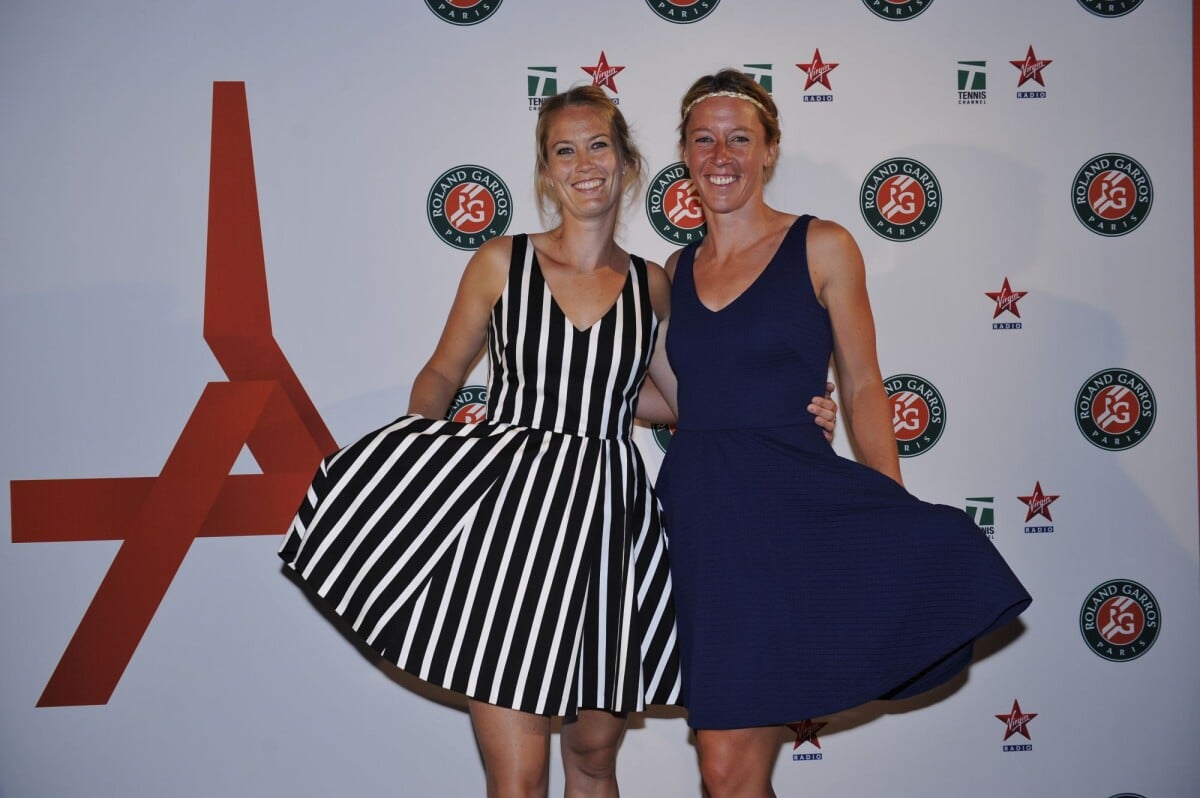 Photo : Mathilde Johansson et Pauline Parmentier lors de la soirée des ...