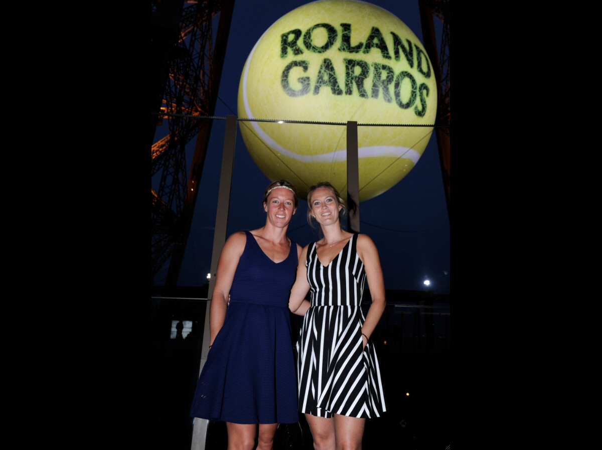 Photo : Pauline Parmentier et Mathilde Johansson lors de la soirée des ...