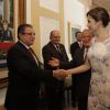 La reine Letizia d'Espagne était accueillie le 28 mai 2015 au palais présidentiel du Salvador par le président Salvador Sanchez Cerén, à l'occasion d'un déjeuner ponctuant sa mission avec Cooperacion Española en faveur du développement.