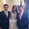 La reine Rania de Jordanie entre son fils le prince héritier Hussein et son mari le roi Abdullah II, prêts pour le Forum économique mondial de la mer Morte. Photo Instagram.