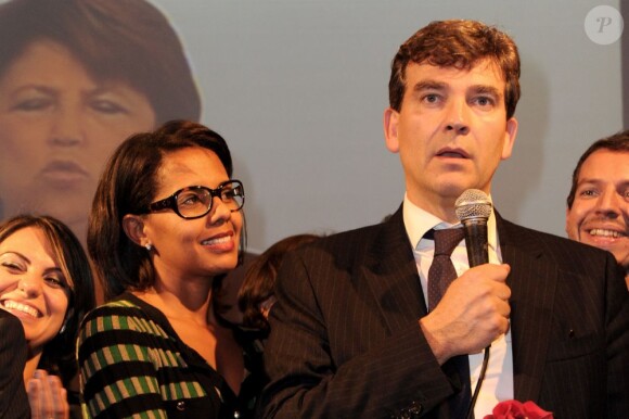 Arnaud Montebourg et Audrey Pulvar à Paris le 9 octobre 2011.
