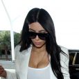  Kim Kardashian arrive &agrave; l'a&eacute;roport de Los Angeles le 9 mai 2015.&nbsp;  