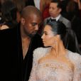  Kanye West et sa femme Kim Kardashian - Soir&eacute;e Costume Institute Gala 2015 (Met Ball) au Metropolitan Museum c&eacute;l&eacute;brant l'ouverture de Chine: &agrave; travers le miroir &agrave; New York, le 4 mai 2015.&nbsp;  