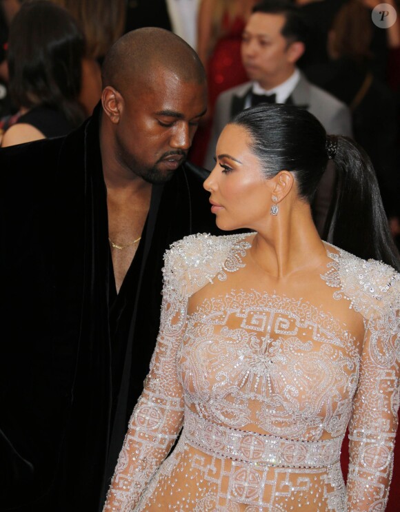 Kanye West et sa femme Kim Kardashian - Soirée Costume Institute Gala 2015 (Met Ball) au Metropolitan Museum célébrant l'ouverture de Chine: à travers le miroir à New York, le 4 mai 2015.  