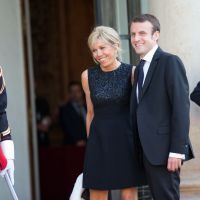 Emmanuel Macron et son épouse, un couple rare, devant Letizia d'Espagne