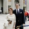 Emma Pernald, ex du prince Carl Philip de Suède, et son mari Tomas Jonson lors de la publication des bans du mariage de la princesse Madeleine de Suède et Christopher O'Neill, le 19 mai 2013 à Stockholm.