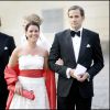 Emma Pernald, alors petite amie du prince Carl Philip de Suède, et Jonas Bergstrom, alors compagnon de la princesse Madeleine, le 29 avril 2006 au palais royal, à Stockholm, pour le 60e anniversaire du roi Carl XVI Gustaf de Suède.