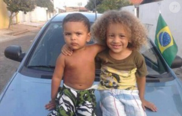 Murilo et Lyan, les mini-sosies de Thiago Silva et David Luiz