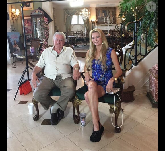 Jackie Siegel a posté une photo sur Instagram avec son mari David, le 17  avril 2015