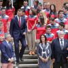 Le roi Felipe VI d'Espagne reçoit avec les membres du comité olympique espagnol les athlètes espagnols qui vont participer à la 1re édition des Jeux Européens au palais de la Zarzuela à Madrid, le 9 juin 2015.