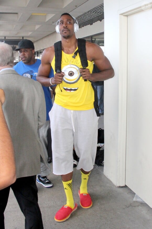 Dwight Howard à l'aéroport LAX de Los Angeles, le 8 septembre 2014