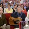 Charles Aznavour, Didier Barbelivien et Michèle Torr, lors de l'enregistrement de l'émission Vivement Dimanche à Paris le 27 mai 2015 (diffusion le dimanche 21 juin 2015 sur France 2).