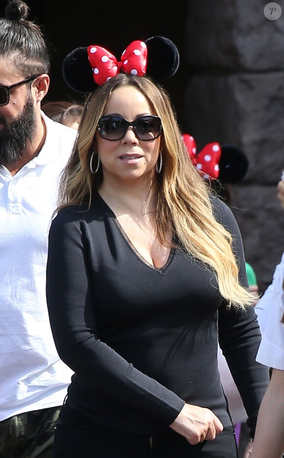 Exclusif - La chanteuse Mariah Carey et ses enfants Moroccan et Monroe à Disnelyland Paris le 7 juin 2015.