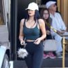 Exclusif - Kylie Jenner fait du shopping à Los Angeles chez Saks Fifth Avenue à Beverly Hills le 20 juin 2015 