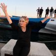  Exclusif - Brigitte Bardot pose devant le bateau de l'organisation &eacute;cologiste Sea Shepherd qui porte son nom. Cela faisait au moins dix ans que Bardot n'avait pas quitt&eacute; la Madrague pour se rendre sur le port de Saint-Tropez le 26 septembre 2014. Elle &eacute;tait accompagn&eacute;e de son &eacute;poux Bernard d'Ormale. 