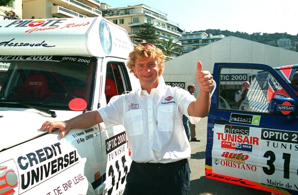 Laurent Bourgnon au départ du rallye de Tunisie, le 11 avril 1999, à Nice